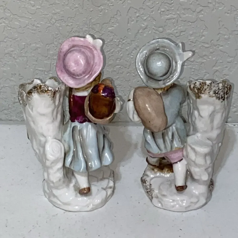 VTG Small Flower Floral Vases Set Of 2 UCAGCO‎ Ceramics Japan Boy Girl Travelers